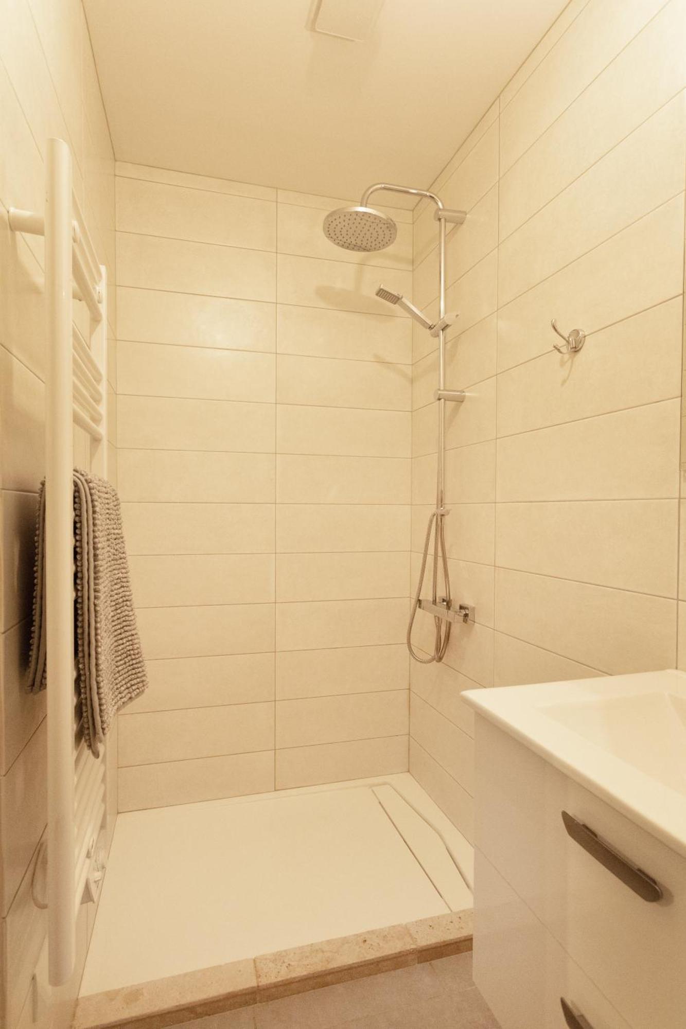 Logement Equipe Saint-Paul-de-Varax Exterior photo